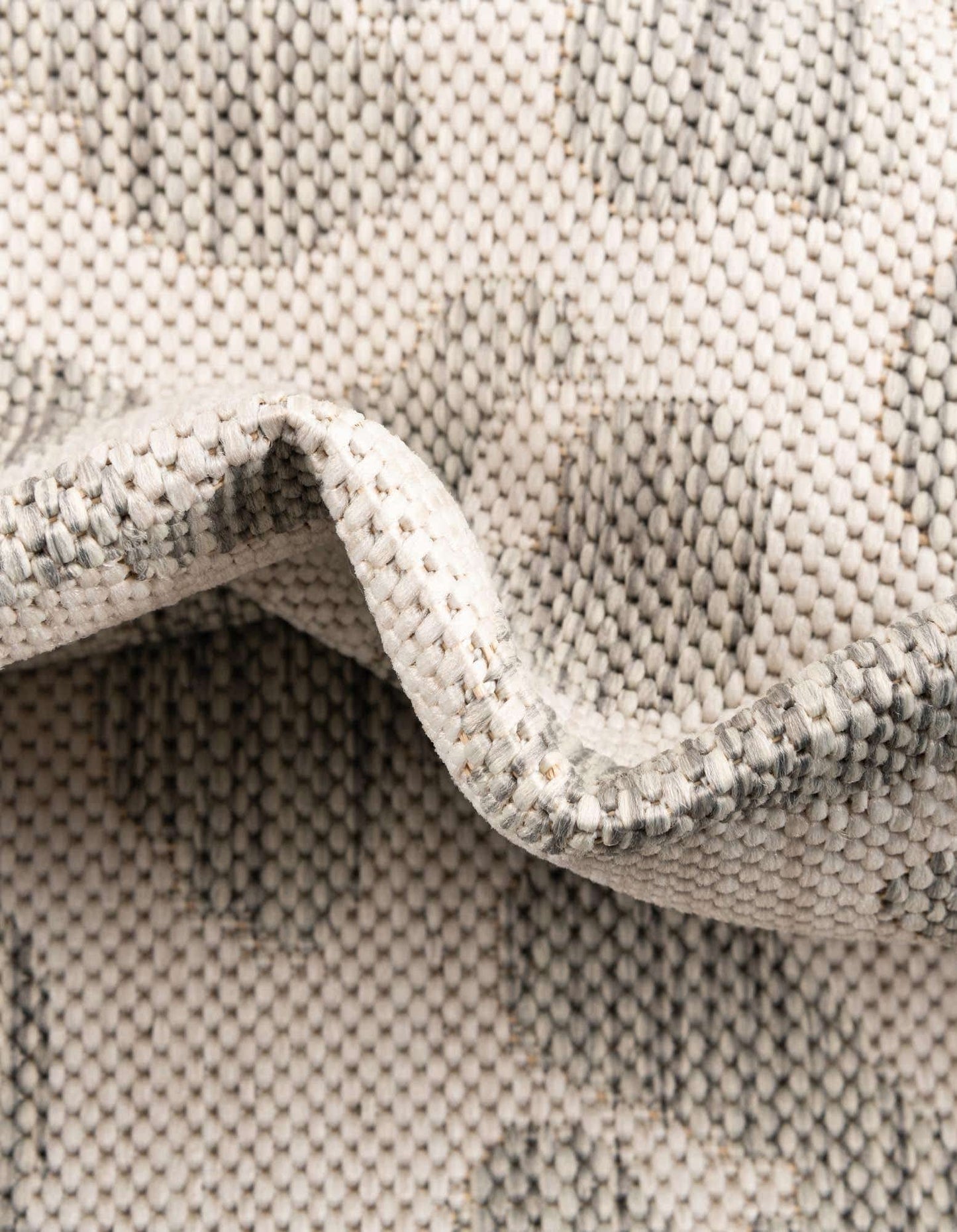 Unique Loom Outdoor Safari Collection Area Rug - Leopard (4' 1" x 6' 1" Rectangle, Ivory Gray)