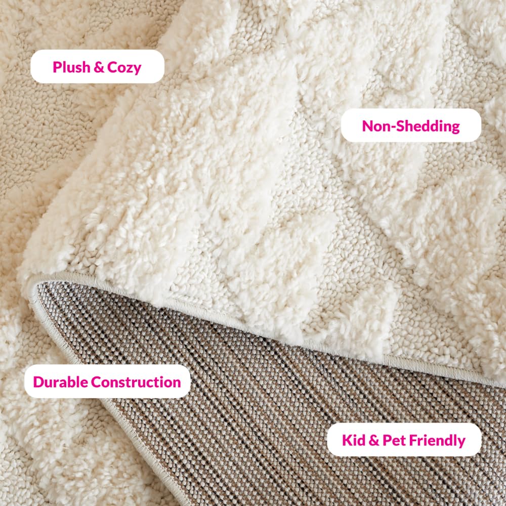 SAFAVIEH Moroccan Tassel Shag Collection Area Rug - 5'3" x 7'6", Ivory, Non-Shedding & Easy to Clean, Plush High-Low Texture, Ideal for Living Room, Bedroom, Dining Space (MTS688C)