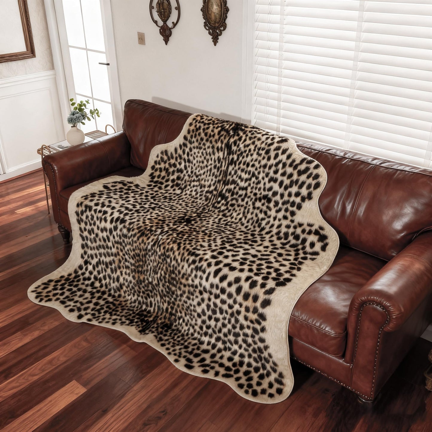 Mibathni Cheetah Print Rug, Leopard Rug Faux Cowhide Animal Skin Fur Hide Cheetah Area Rug Carpet for Living Room Bedroom Western Decor 6.7 x 5.2ft