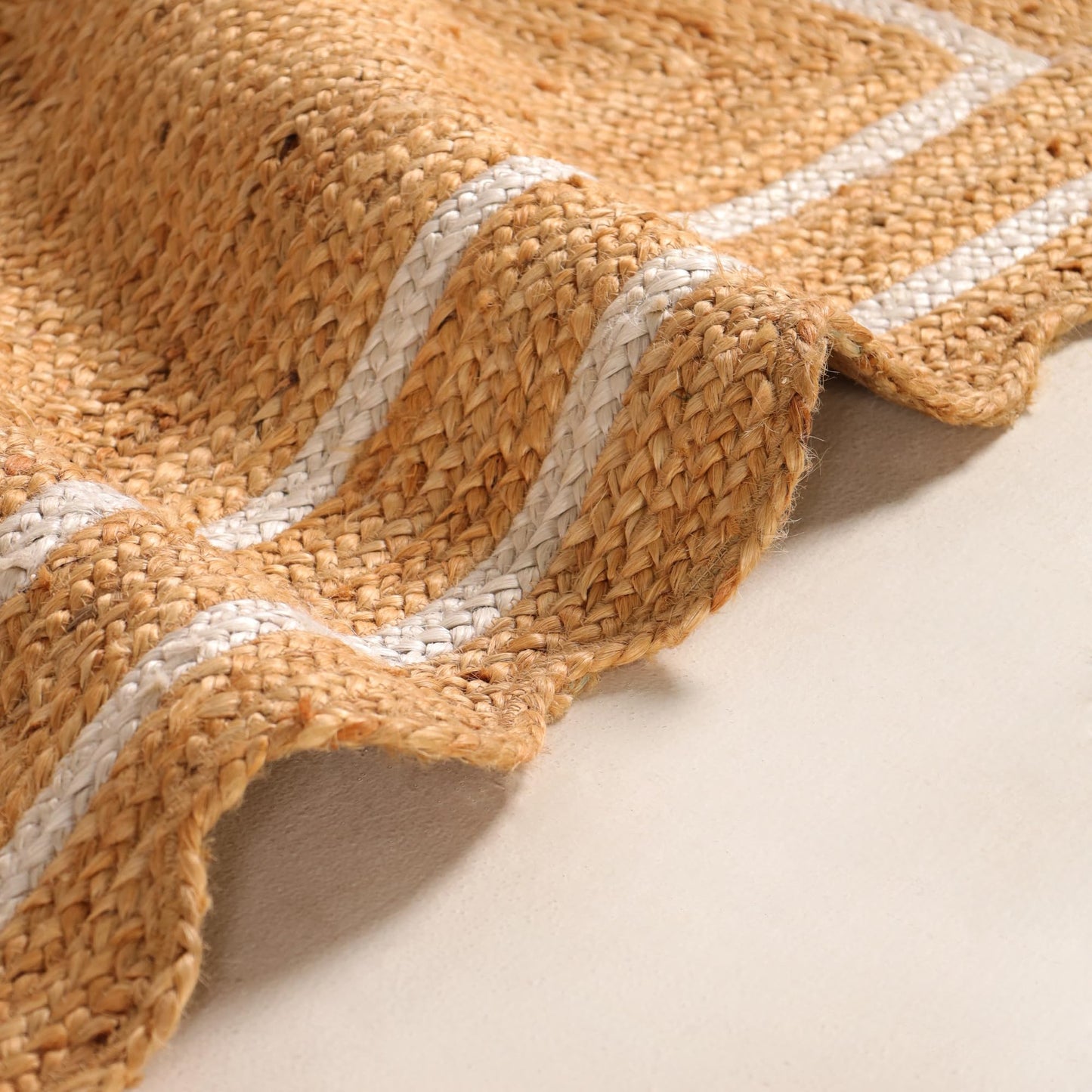 VEVARA HOMES Natural Wave Jute Area Rug – Extra Large Handwoven Braided Rug for Living Room & Dining Room, 8x10 Feet