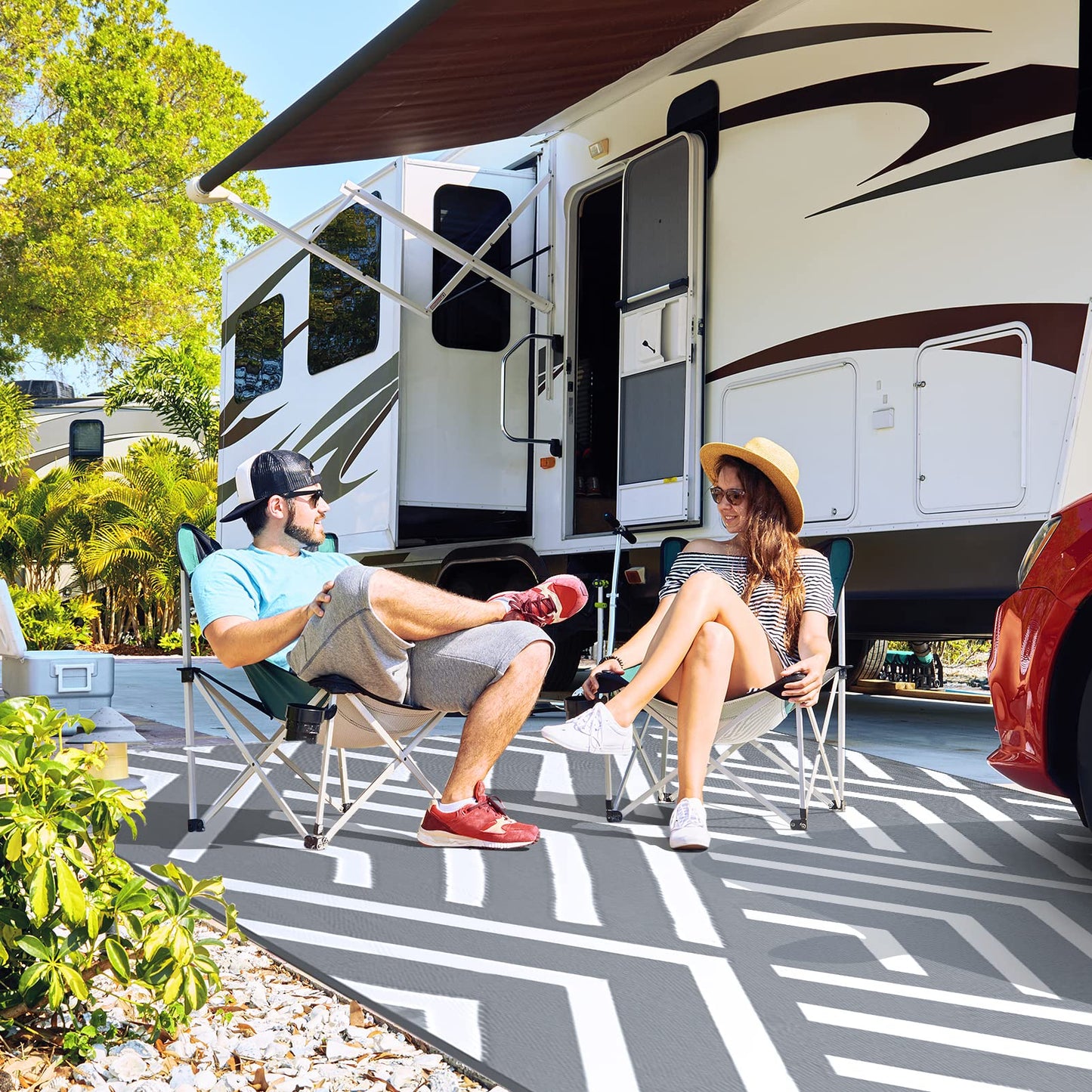 Kohree Outdoor Rug 9x12 Reversible, Waterproof Outdoor Plastic Straw Rug RV Patio Mat, Non-Slip Easy-Cleaning RV Outdoor Mat Carpet for Deck, Patio, Camping, Balcony, Deck, Backyard (Grey & White)