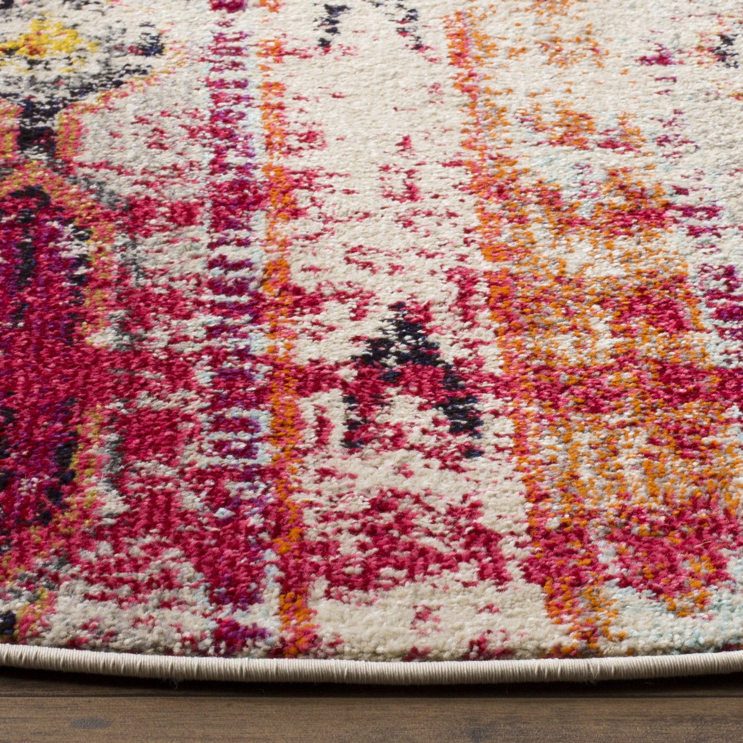 SAFAVIEH Monaco Collection Area Rug - 6'7" Round, Magenta & Multi, Boho Chic Tribal Distressed Design, Non-Shedding & Easy Care, Ideal for High Traffic Areas in Living Room, Bedroom (MNC222D)