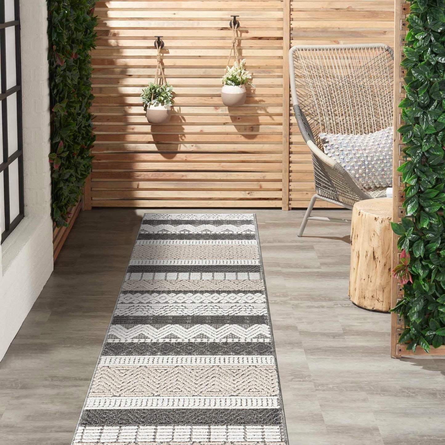 Rugshop Gray Marbella Boho Indoor/Outdoor Runner Rug for Deck,Porch,Hallway, Entryway and Kitchen 2'7" x 6'