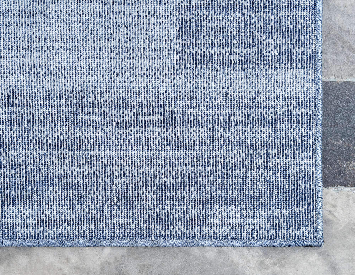 Unique Loom Del Mar Collection Area Rug - Sarah (3' 3" x 5' 3" Rectangle, Light Blue/ Blue)