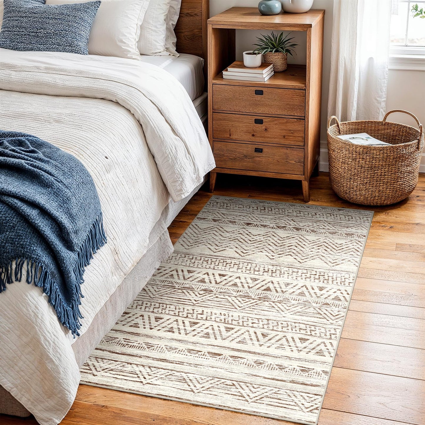 2x3 Washable Entryway Area Rug: Moroccan Small Runner Rug for Hallway Soft Modern Non Slip Door Mat with Rubber Backing Low Pile Thin Floor Carpet for Kitchen Bathroom Bedroom Indoor(Beige,2x3)