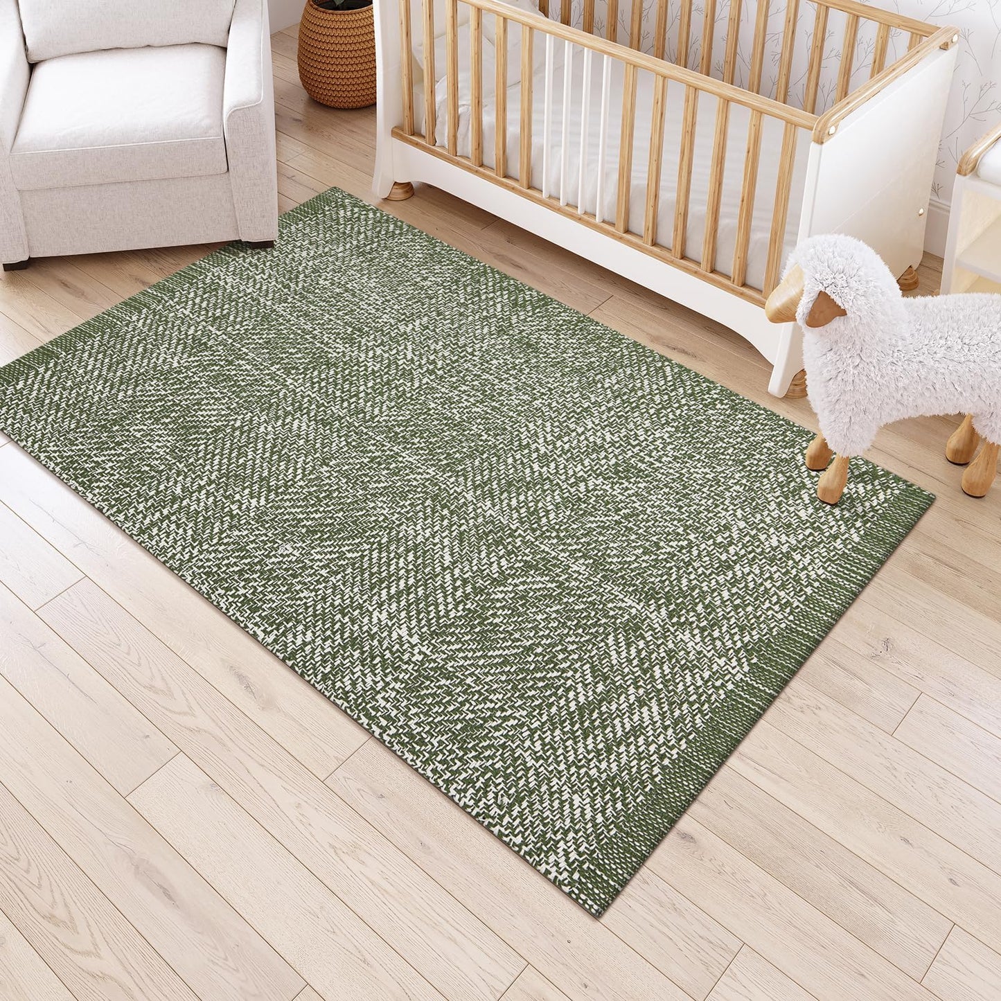 LEEVAN Washable Area Rug 4x6, Hand-Woven Cotton Living Room Rug, Green Braided Bedroom Rug, Farmhouse Indoor/Outdoor Floor Carpet for Patio, Nursery, Office, Playroom, Dining Room
