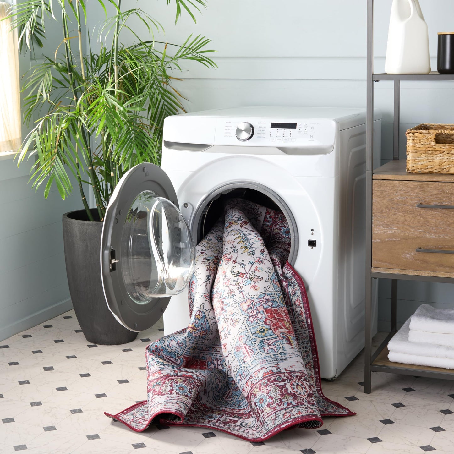 SAFAVIEH Washable Rug Tucson Collection - 4' x 6', Ivory & Red, Slip Resistant & Easy to Clean, Ideal for Foyer, Kitchen, Nursery, Office, Bedroom (TSN113A)