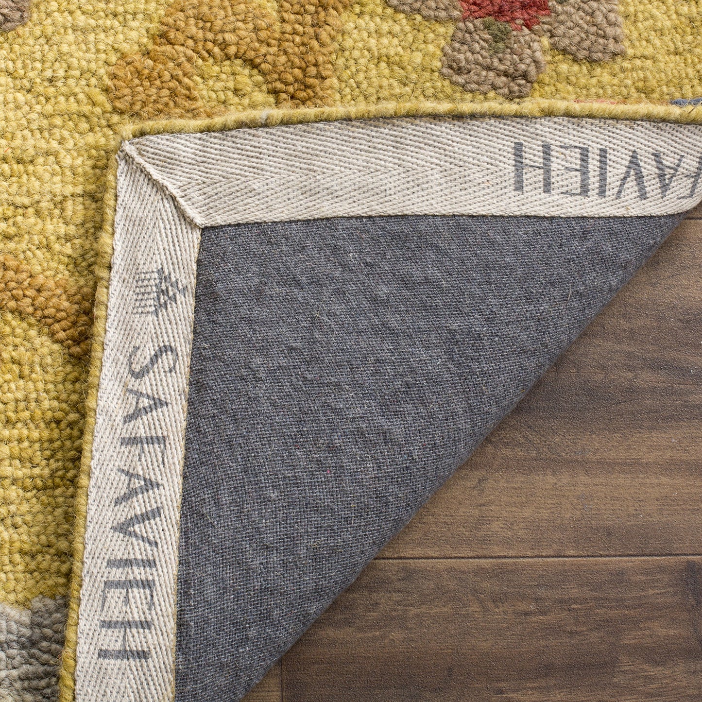 SAFAVIEH Blossom Collection Area Rug - 6' x 9', Gold & Multi, Handmade Wool, Ideal for High Traffic Areas in Living Room, Bedroom (BLM401B)