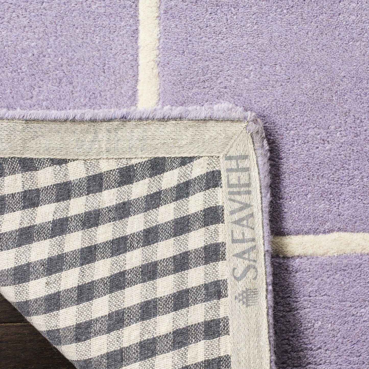 SAFAVIEH Bella Collection Area Rug - 5' x 8', Lavender & Ivory, Handmade Dotted Border Wool, Ideal for High Traffic Areas in Living Room, Bedroom (BEL151C)