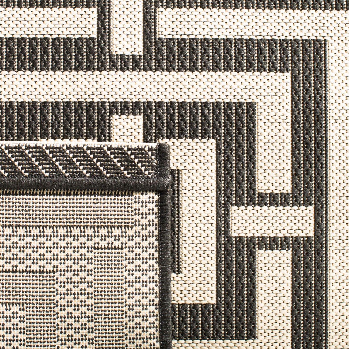 SAFAVIEH Courtyard Collection 9' x 12' Black/Bone CY6937 Indoor/ Outdoor Splashproof Easy Scrubbing Patio Backyard Mudroom Area Rug