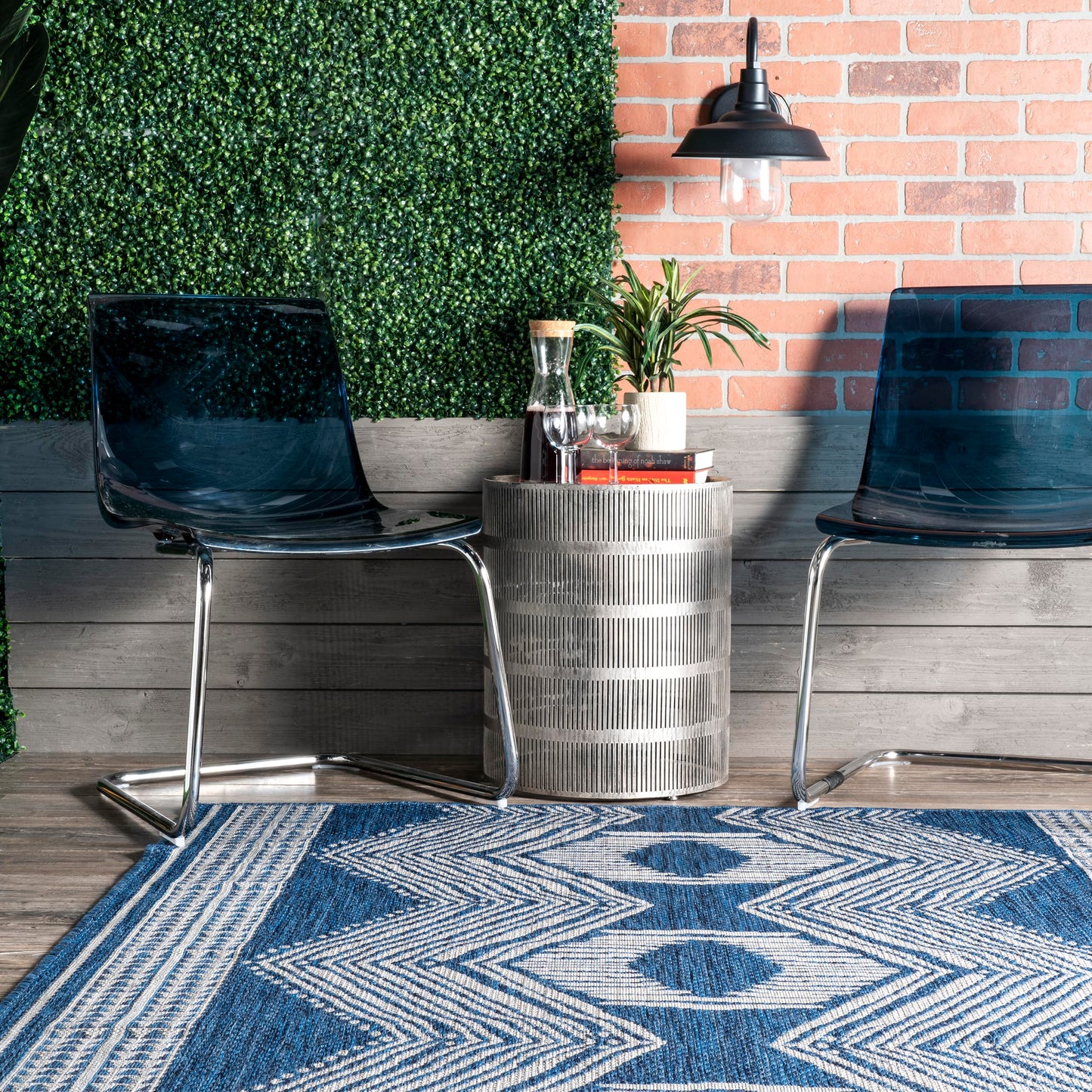 Nuloom Ranya Blue/Ivory, 4' x 6', Tribal Geometric, Soft and Cozy, High Traffic, Stain Resistant, Easy Clean, Durable Area Rug for Indoor/Outdoor Patio, Deck, Porch, Garden, Courtyard