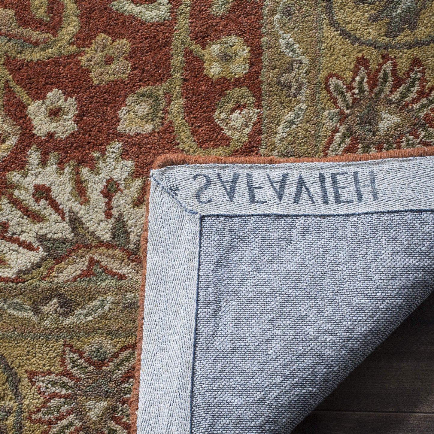 SAFAVIEH Antiquity Collection Accent Rug - 3' x 5', Rust & Gold, Handmade Traditional Oriental Wool, Ideal for High Traffic Areas in Entryway, Living Room, Bedroom (AT249C)