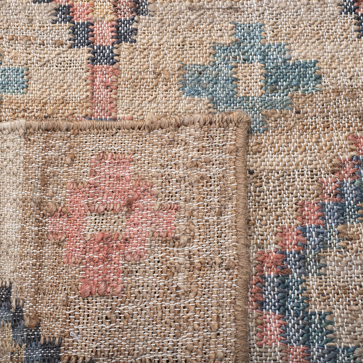 SAFAVIEH Kilim Collection Runner Rug - 2'3" x 8', Natural & Blue, Handmade Moroccan Boho Jute & Cotton, Ideal for High Traffic Areas in Living Room, Bedroom (KLM753A)