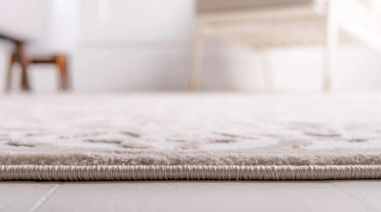 Unique Loom Rushmore Collection Area Rug - Johnson (7' 1" x 10' Rectangle, Snow White/ Beige)