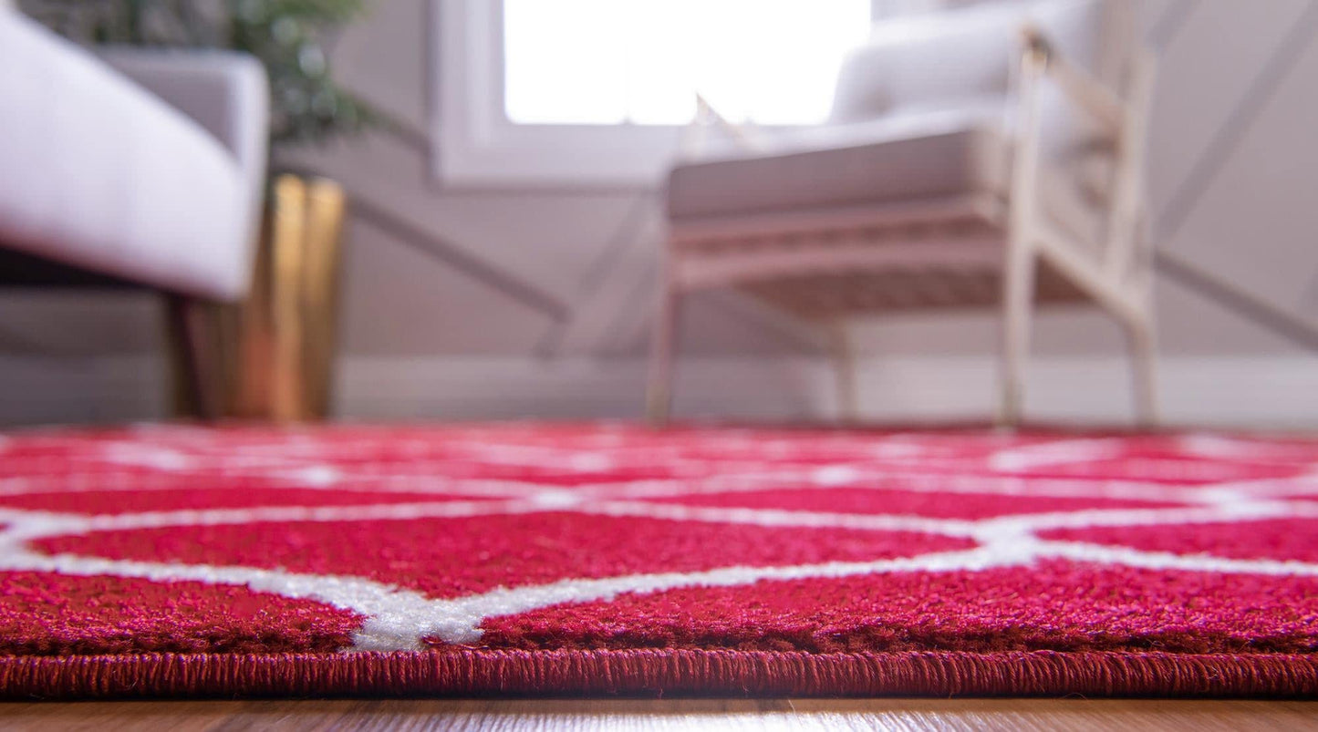 Rugs.com Lattice Frieze Collection Rug – 2' x 3' Red Medium Rug Perfect for Living Rooms, Large Dining Rooms, Open Floorplans