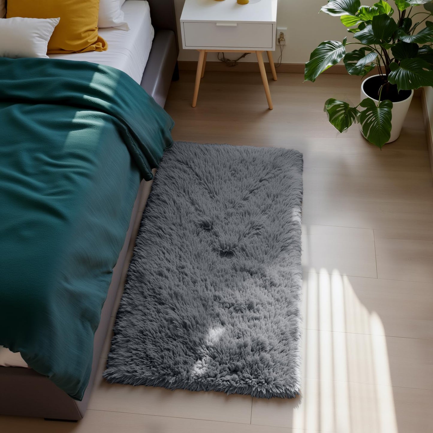 Fluffy Rug Shag Area Rug, Grey 2x4 Area Rugs for Bedroom, Small Bedside Rug, Soft Fluffy Shag Entryway Throw Rugs for Living Room Bedroom Room Home Decor