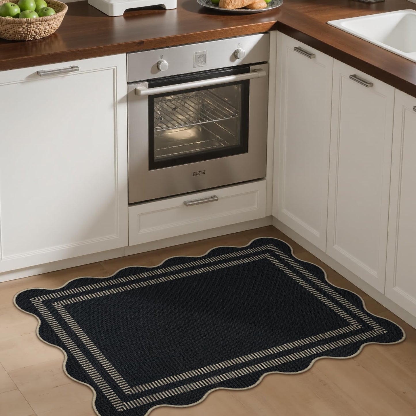 Leccod Kitchen Rugs Non Slip Washable, 17.3"x30" Cushioned Scalloped Rug Kitchen Mats for Floor, Absorbent Imitation Linen Braided Standing Mat for Sink Laundry Kitchen Decor