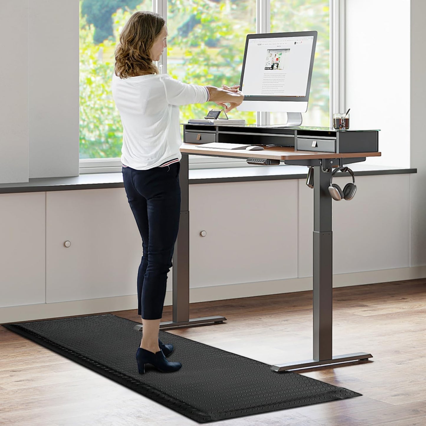 GOCEZIA 3ft x 5ft Anti Fatigue Mat, Industrial Grade Anti Fatigue Ergonomic Standing Mat 15/16" Thick Heavy Duty Workshop Floor Mat for Leg & Back Pain (Black, 3 * 5 ft)