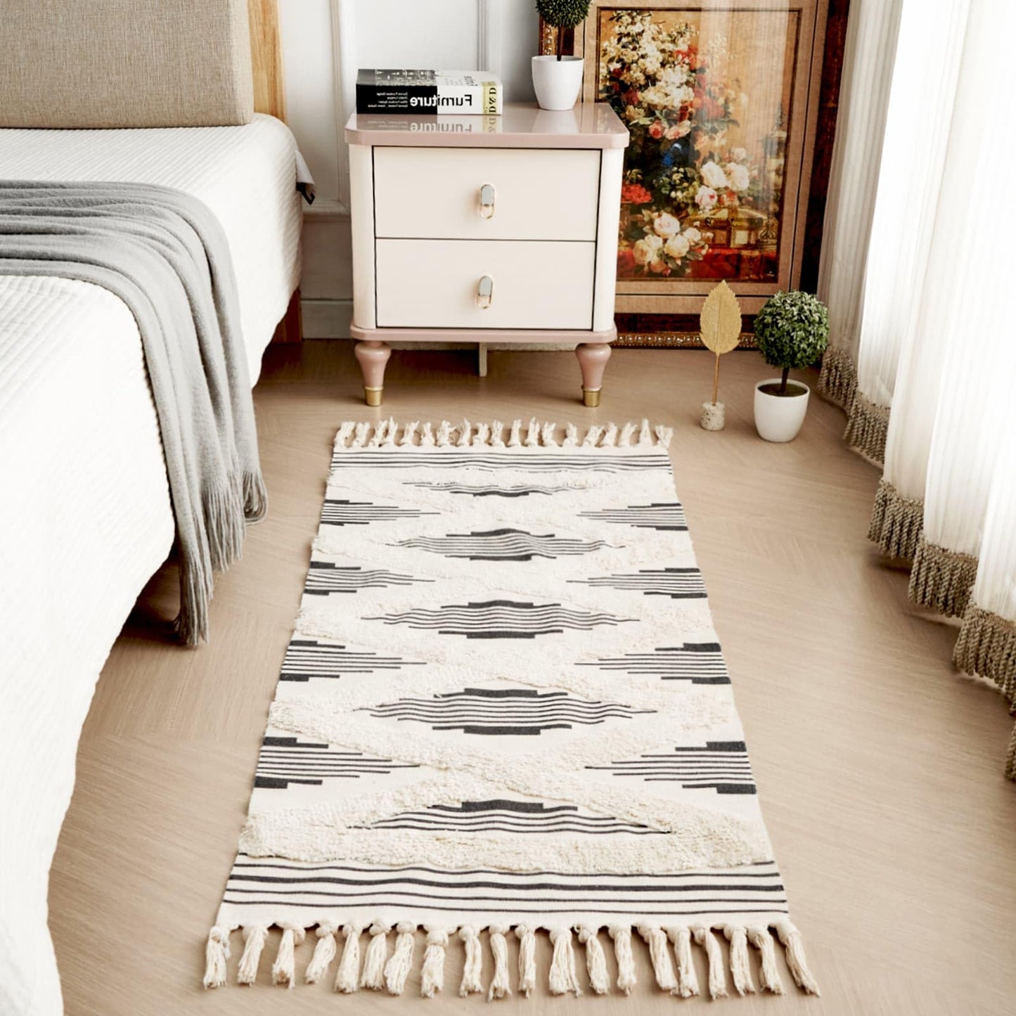 Boho Runner Rug Washable Hallway Rug Runner, Tufted Woven Cotton Farmhouse Area Floor Mat for Bedroom, Modern Diamond Entryway Carpet with Tassels (Grey, 2'x5')