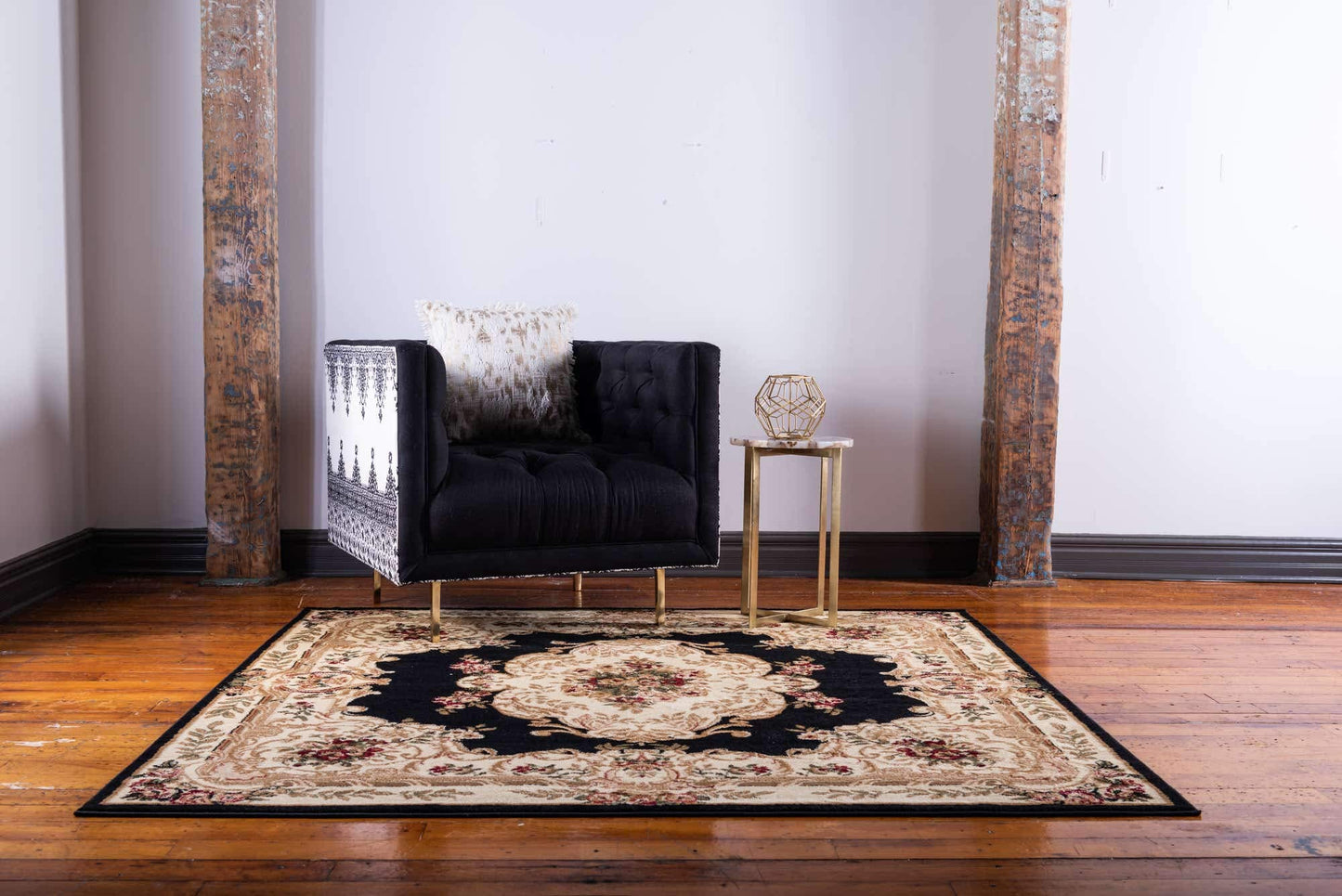 Unique Loom Versailles Collection Traditional Classic Medallion Motif Area Rug (6' 0 x 6' 0 Square, Black/ Ivory)