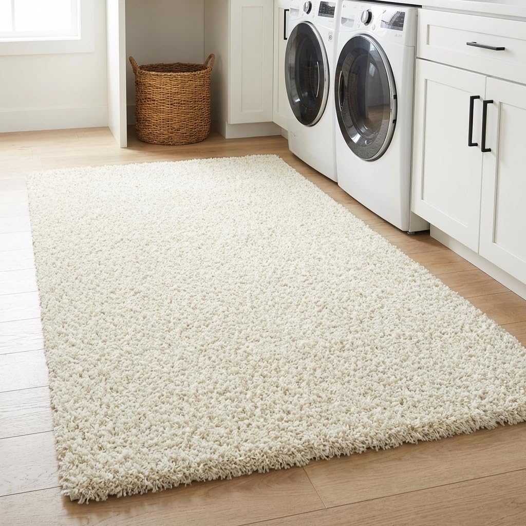 Unique Loom Solid Shag Collection Area Rug (5' 1" x 8' Rectangle Pure Ivory)