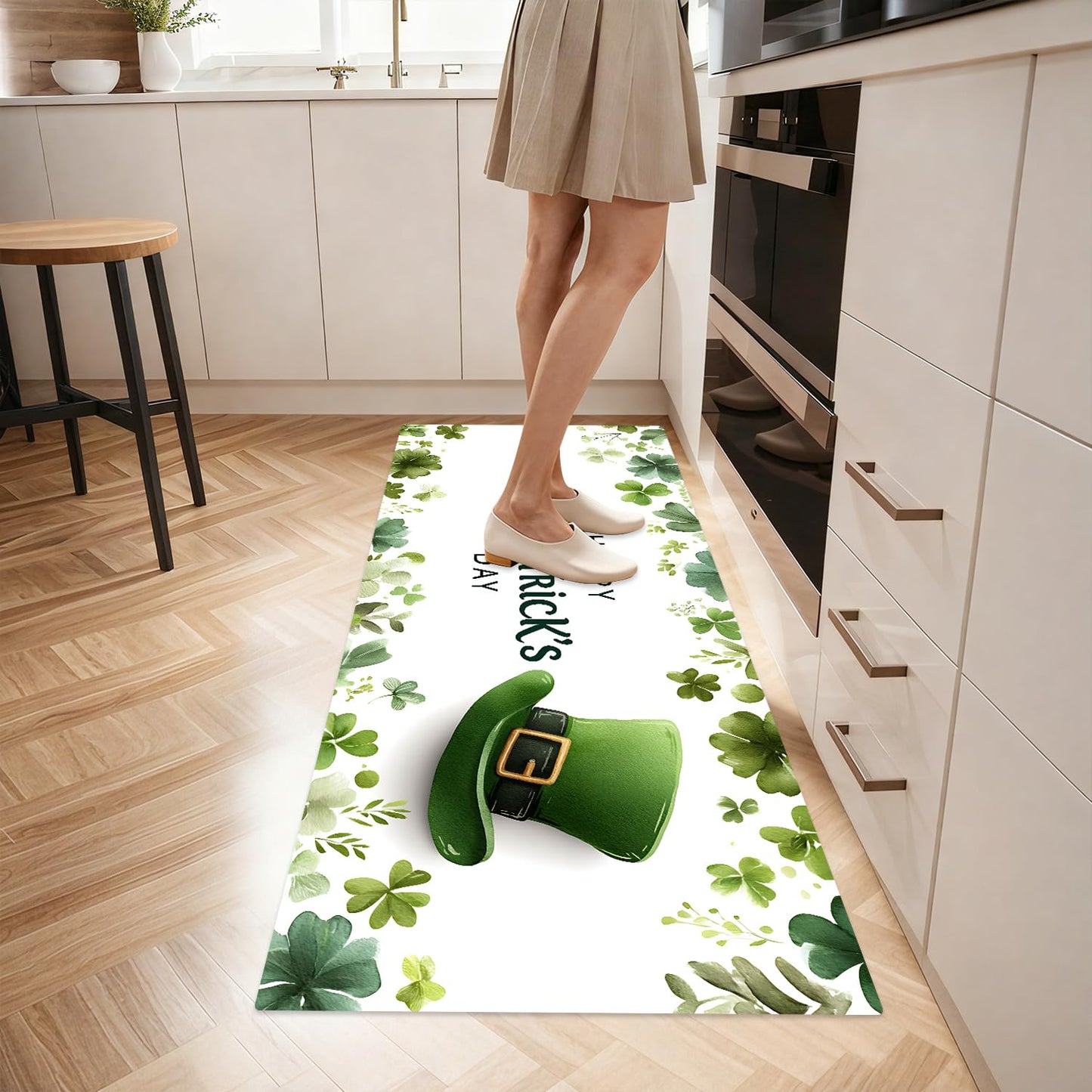 St. Patrick's Day Runner Rug 20x47 inch, Non-Slip Waterproof Laundry Room Rug Kitchen Runner with Festive Designs,Outdoor Indoor Entryway Floor Mat Home Decor (St. Patrick's Day, 20x47 inch)