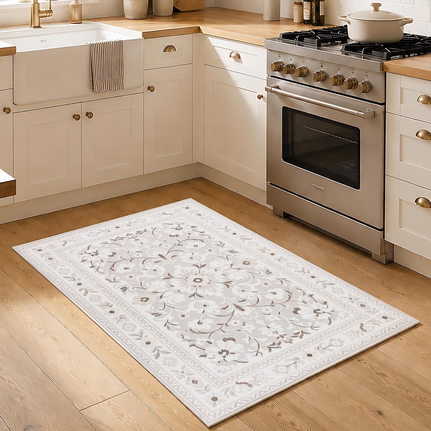 Huaji White Small 2x3 Area Rug, Modern Boho Floral Design