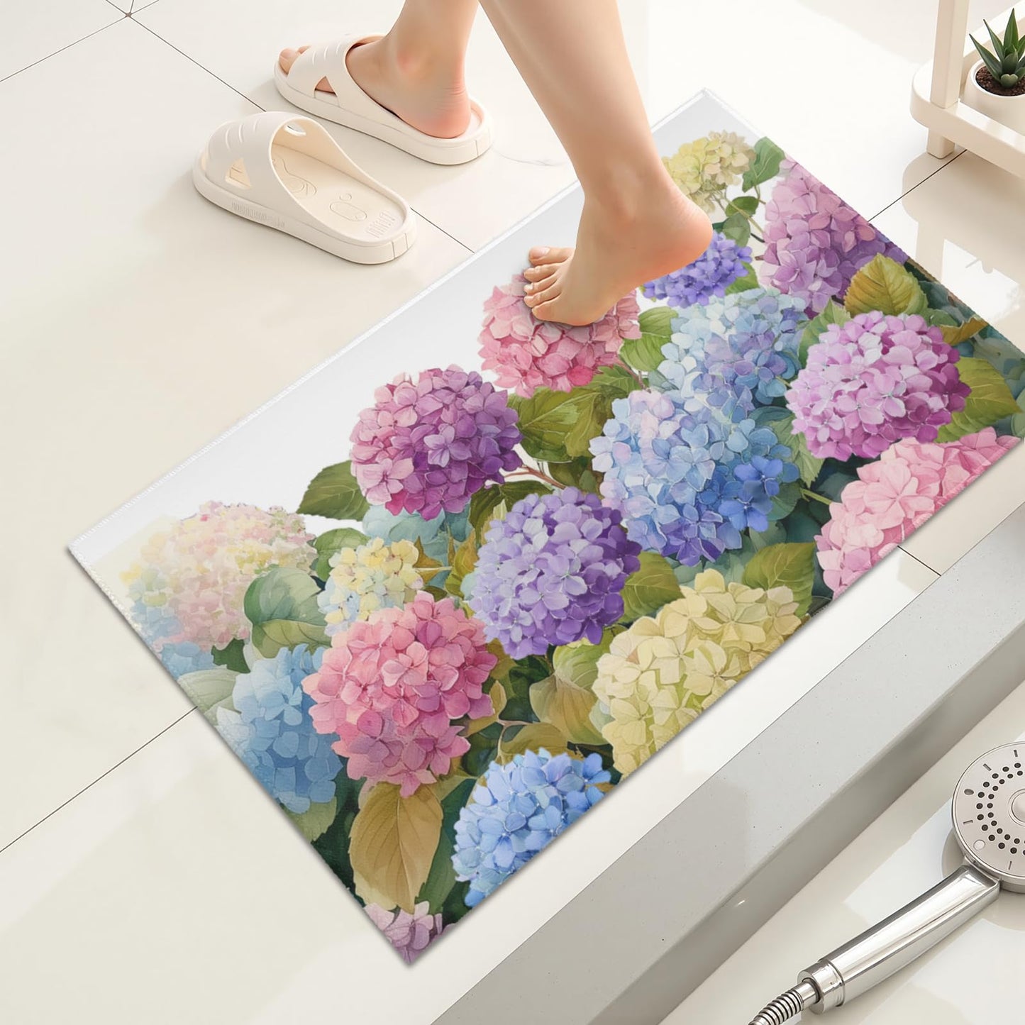 Kwlegh Hydrangea Bath Rug Spring Summer Bath Mat 20x32 Inch Purple Pink Blue Hydrangea Flowers Bathroom Rug Non Slip Absorbent Doormat for Bathroom Entryway Living Room