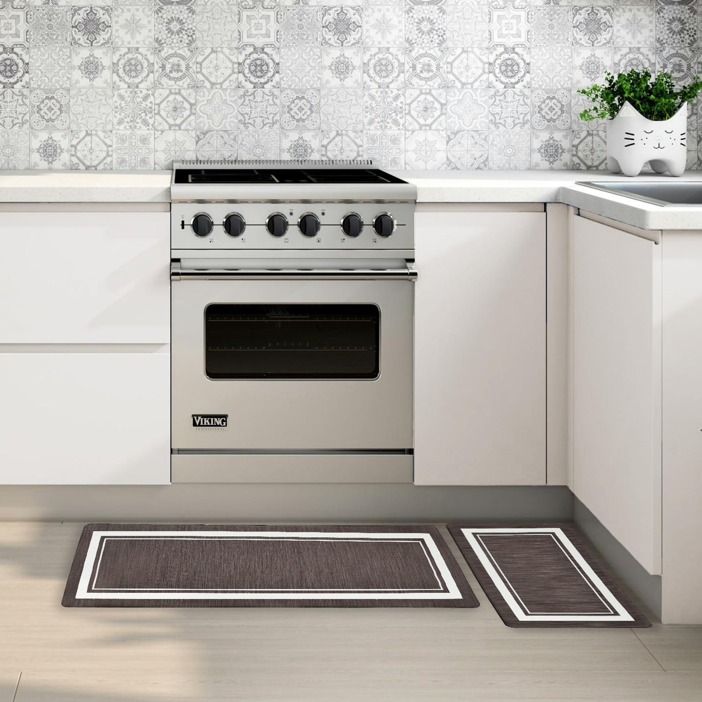 OnesCosy Anti Fatigue Kitchen Mat Set of 2, Brown Kitchen Floor Mat, Waterproof Cushioned Rug, Non Slip Washable Memory Foam Mat for Standing, Sink, Stove, Border, 17.3"x27.6"+17.3"x47.2"