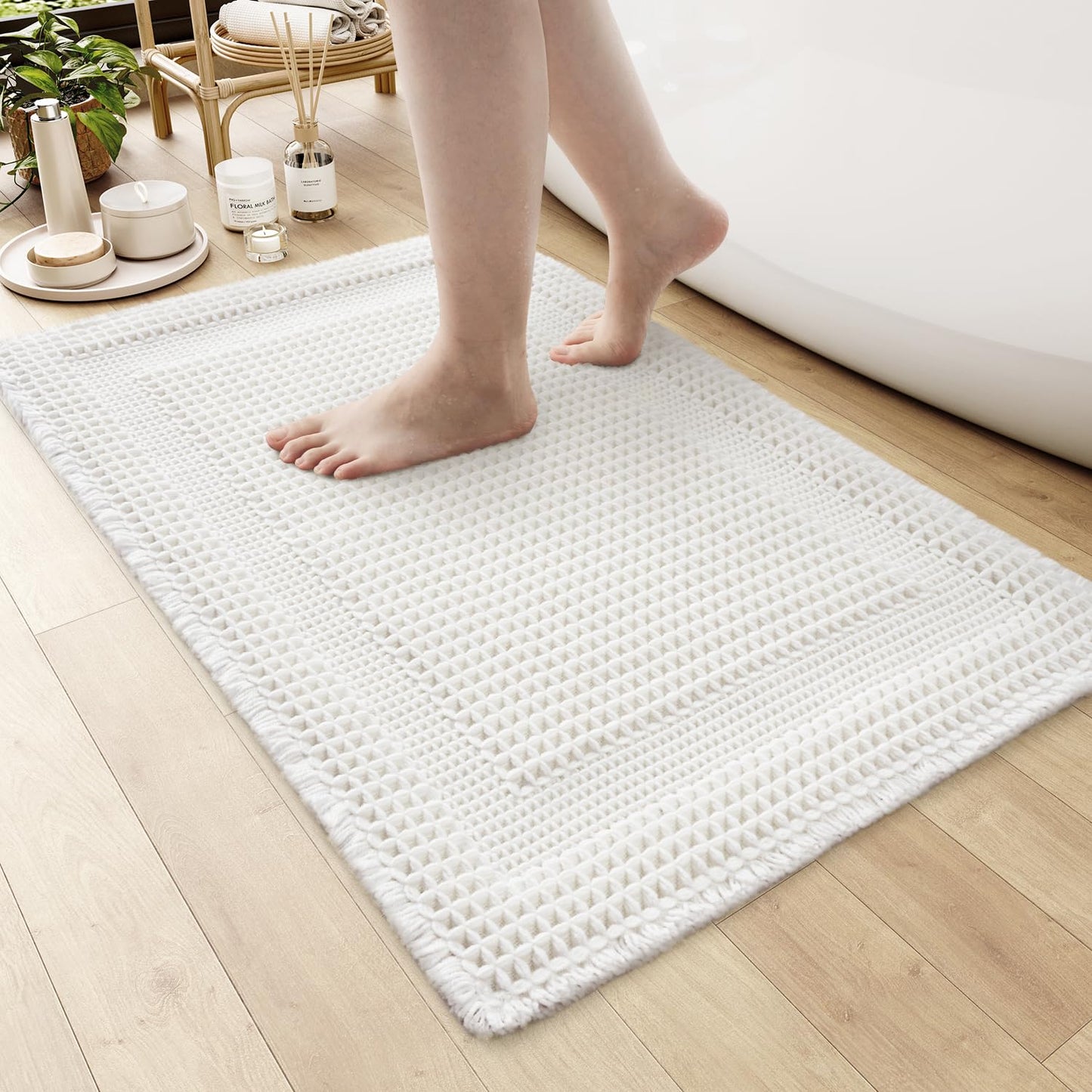 AMOAMI Waffle Bath-Mat, Absorbent Bath Mats for Bathroom Non Slip, Machine Washable Bathroom Rugs with Tassels Ultra Soft Boho Bath Rugs for Floor 24"x36" White