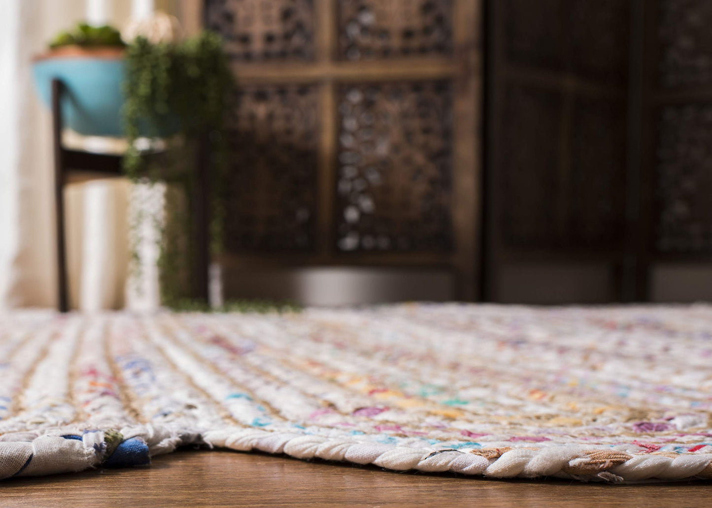 SAFAVIEH Cape Cod Collection Area Rug - 5' x 8', Ivory & Multi, Handmade Braided Jute & Cotton, Ideal for High Traffic Areas in Living Room, Bedroom (CAP208A)