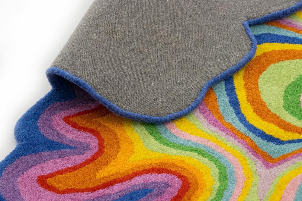 WovenRug Wonders Irregular Shaped Throw Rug Illusion Pattern | Handmade 100% Wool Modern Colourful Stripe Hand-Tufted Area Rugs (7x7 Feet)