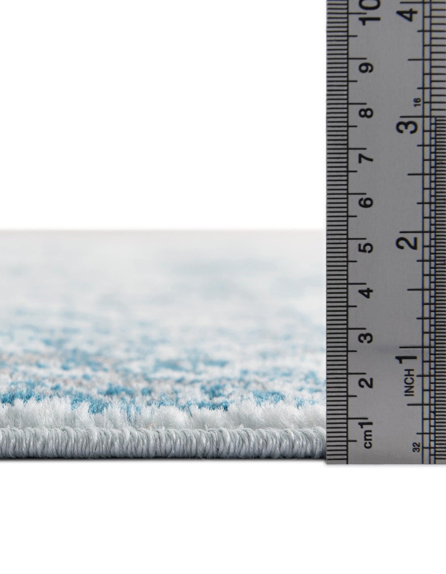 Rugs.com - Monte Carlo Rug – 3 Ft Round Light Blue Stain-Resistant Area Rug – Vintage Medallion Design for Entryways, Bedrooms, and Home Offices