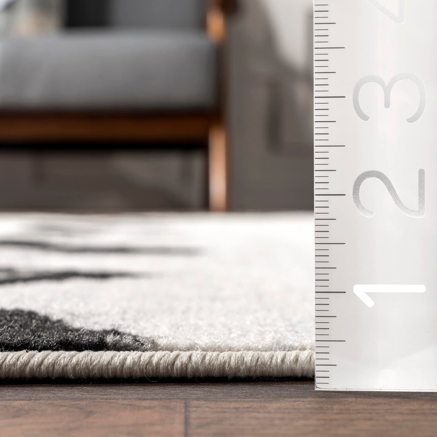 nuLOOM Addison Modern Chevrons Area Rug, 4x6, Grey