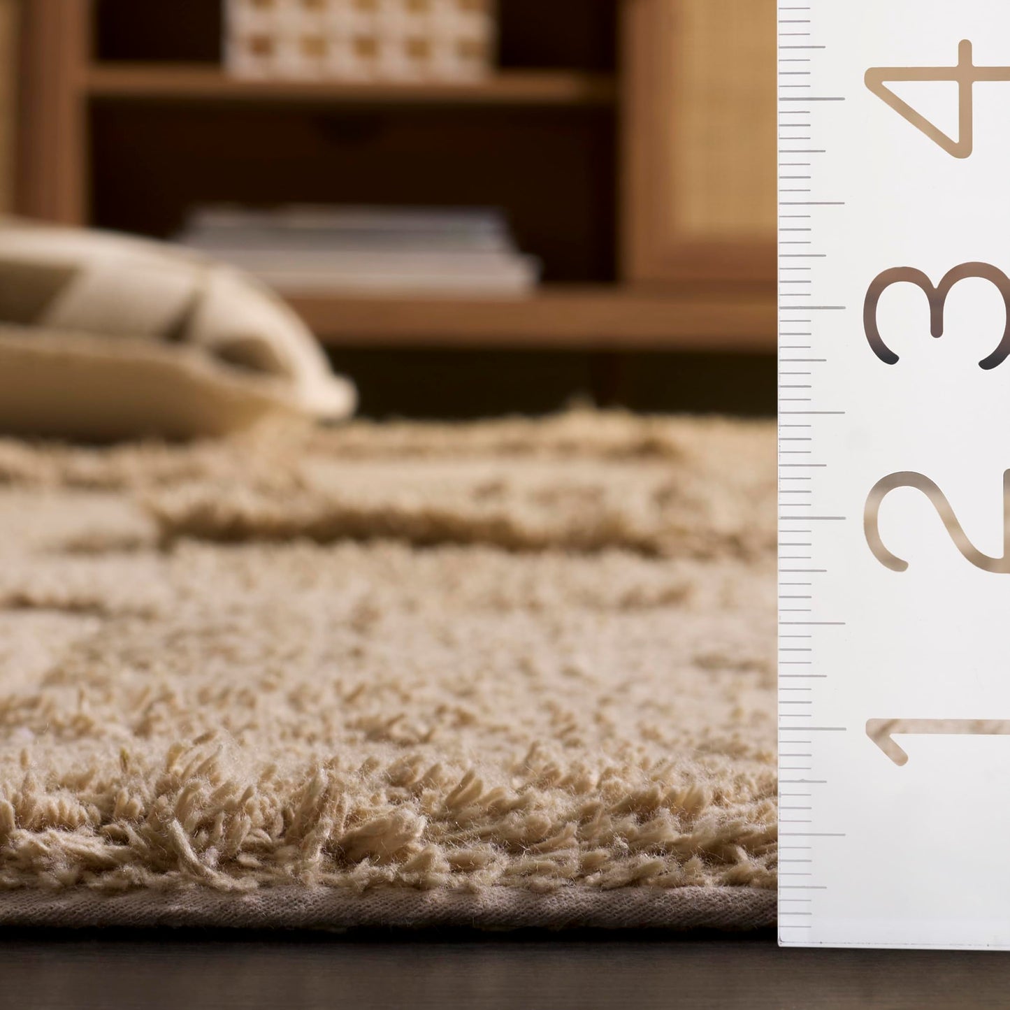 SAFAVIEH Washable Rug Easy Care Collection - 5' x 8', Beige, Handmade Cotton, Easy to Clean, Ideal for Living Room, Bedroom, Dining Space (ECR225B)