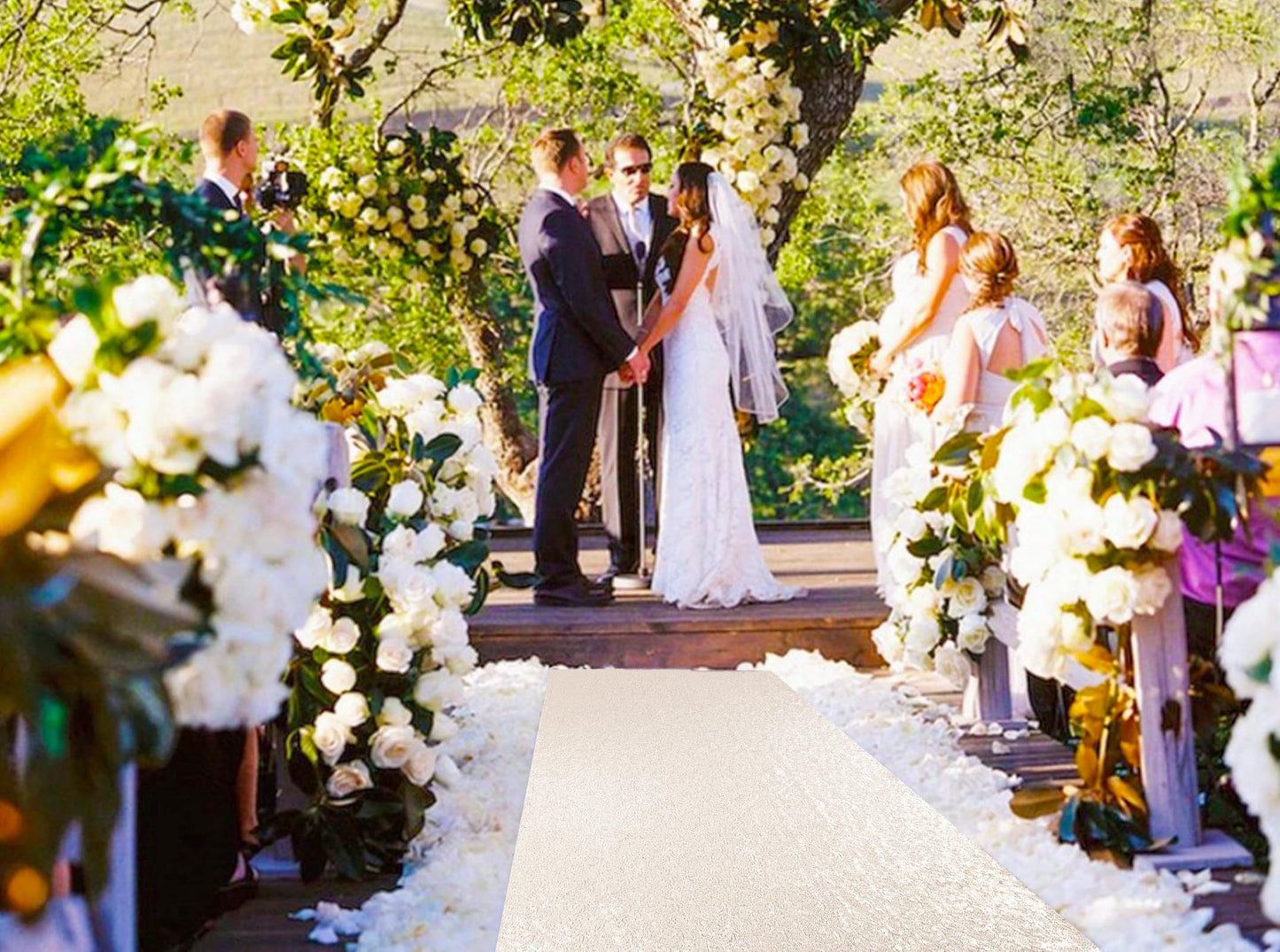 ShiDianYi Ivory 2FTX15FT Sequin Aisle Runner for Wedding Ceremony
