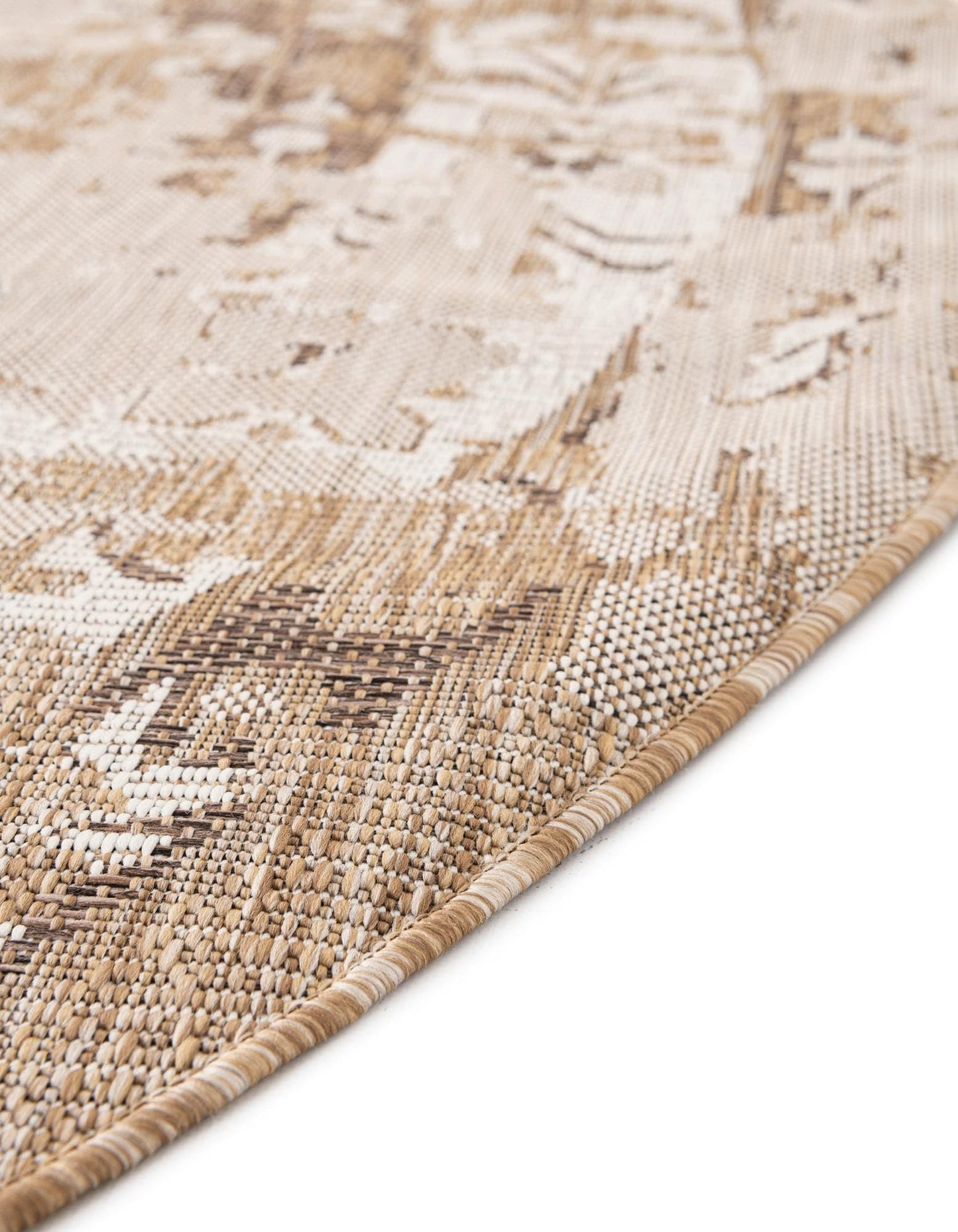 Rugs.com Outdoor Traditional Collection Rug – 4 Ft Round Natural Flatweave-Pile Rug Perfect for Kitchens, Dining Rooms