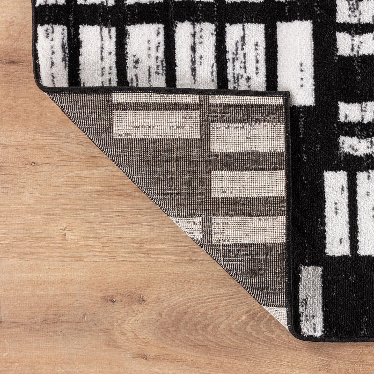 Rugshop Modern Black and White Geometric Area Rug Non-Shedding, Low Pile Indoor Carpet for Living Room, Bedroom, Office – Contemporary Abstract Pattern 4' x 6'
