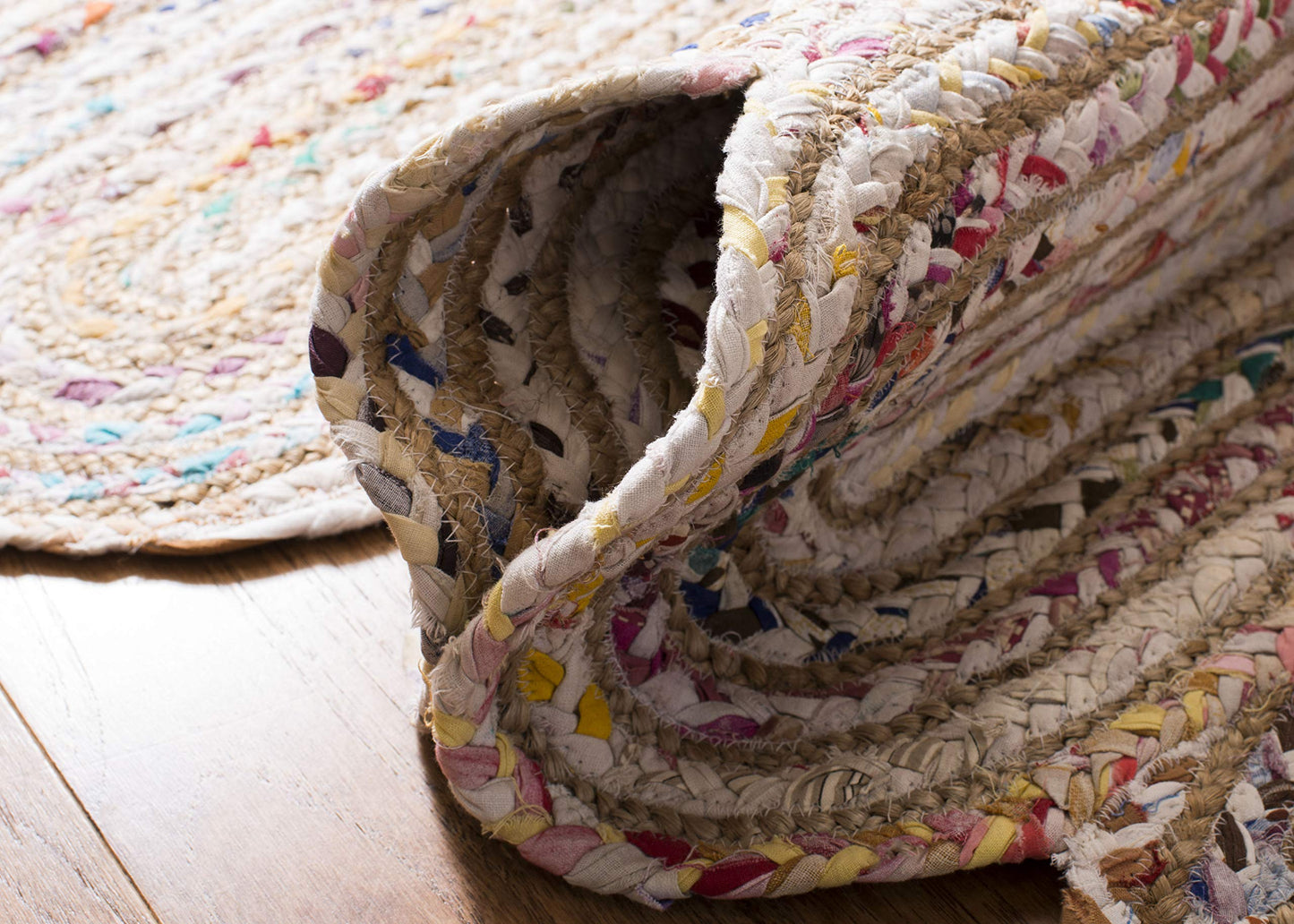 SAFAVIEH Cape Cod Collection Area Rug - 5' x 8', Ivory & Multi, Handmade Braided Jute & Cotton, Ideal for High Traffic Areas in Living Room, Bedroom (CAP208A)