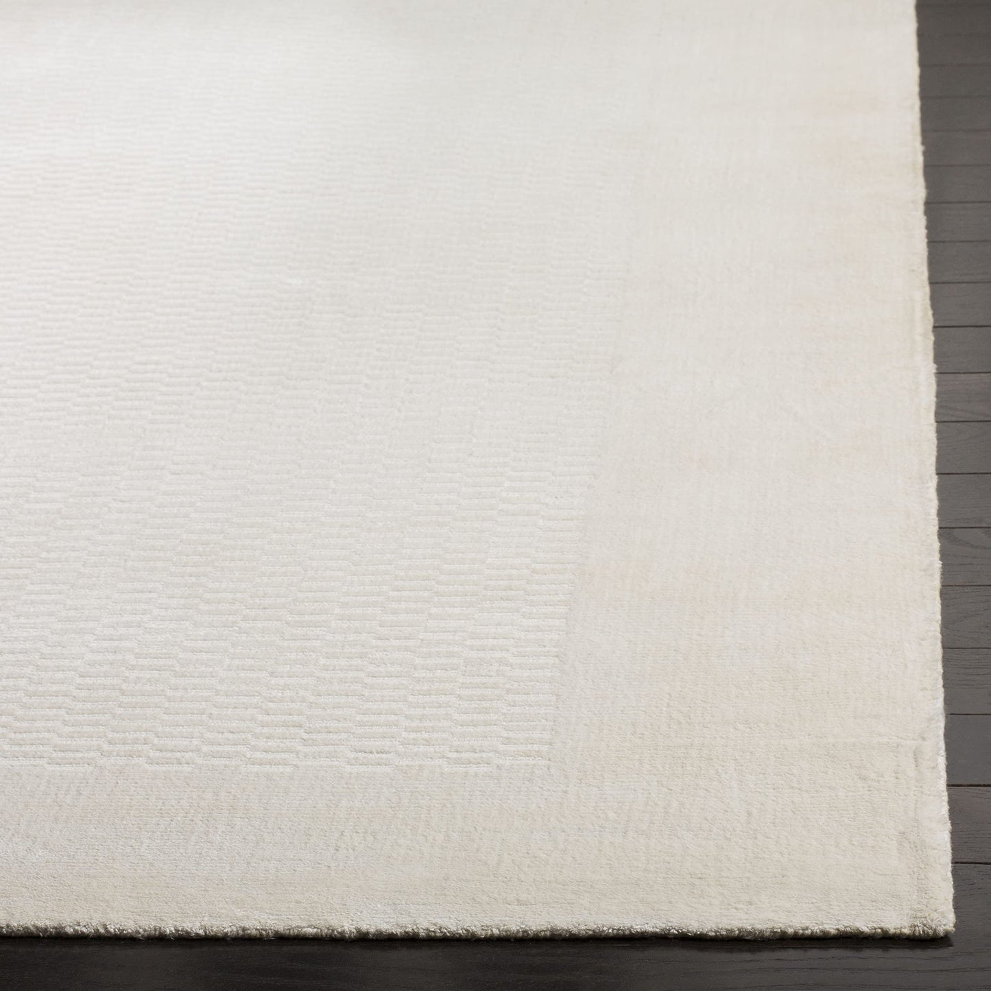 SAFAVIEH Area Rug 8x10 - Mirage Collection - Large - Pearl, Handmade Viscose, Ideal for Living Room, Bedroom, Office, Dining Space (MIR721A)