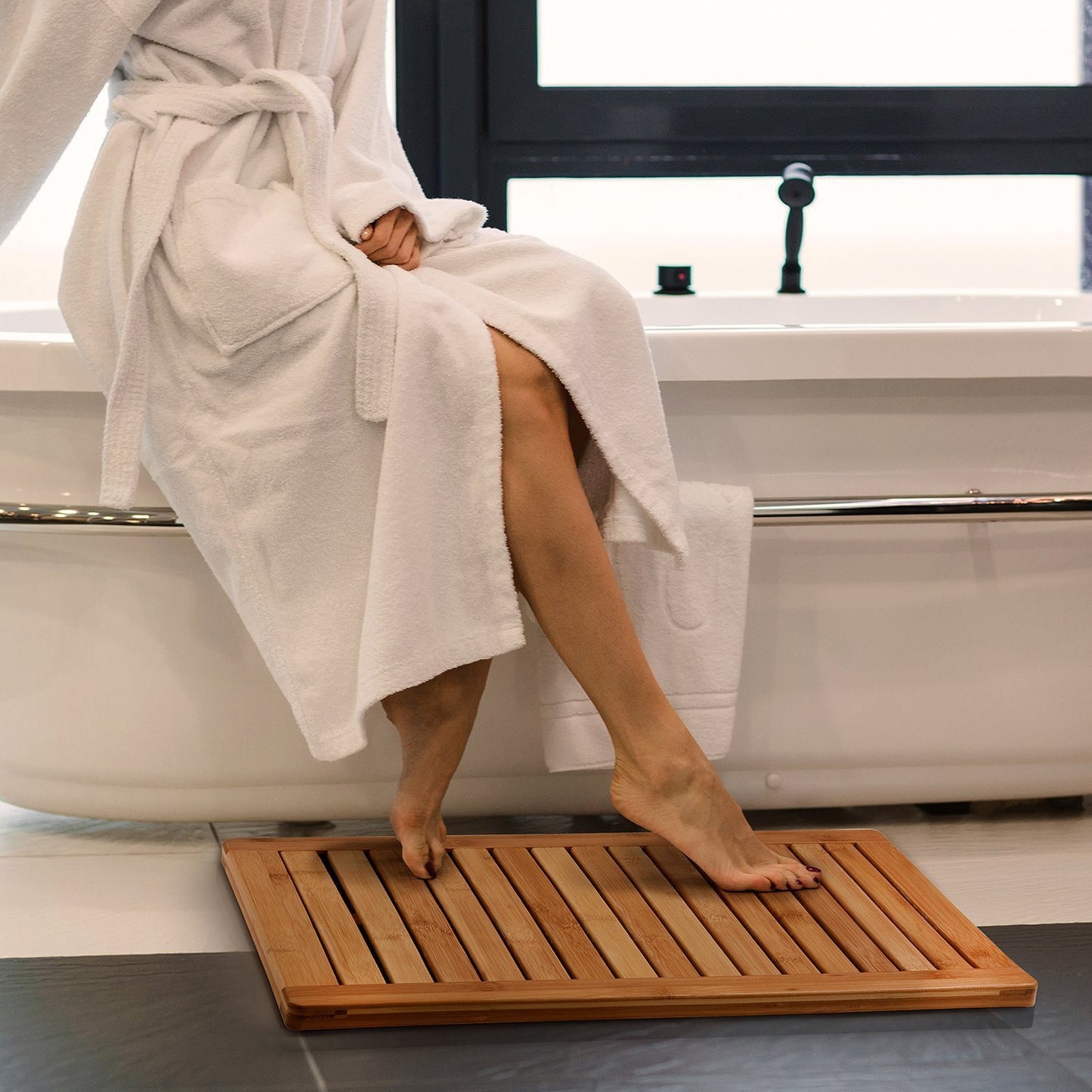 Bamboo Bath Mat - Foldable Wooden Shower Mat, Non-Slip Bamboo Bathroom Mat for Indoor/Outdoor Use, Spa & Sauna Floor Mat, Wood Bath Mat 24" x 18"