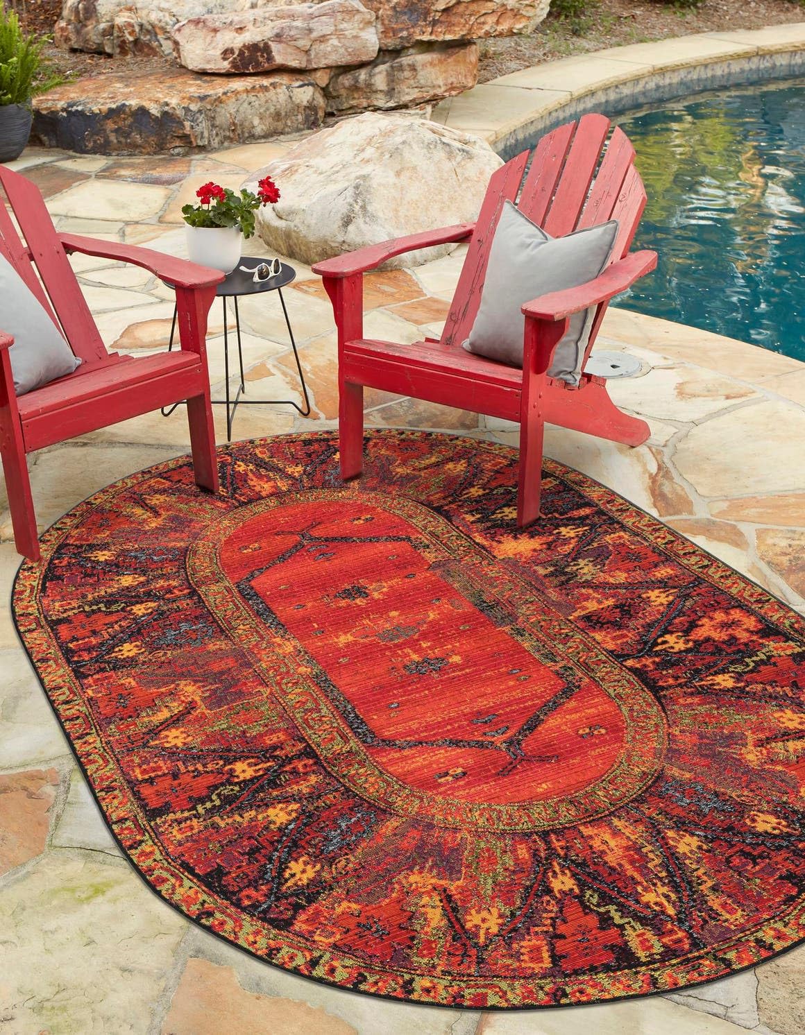 Unique Loom Outdoor Tribal Collection Area Rug - Quepos (4' 1" x 6' 1" Oval Multi/Black)