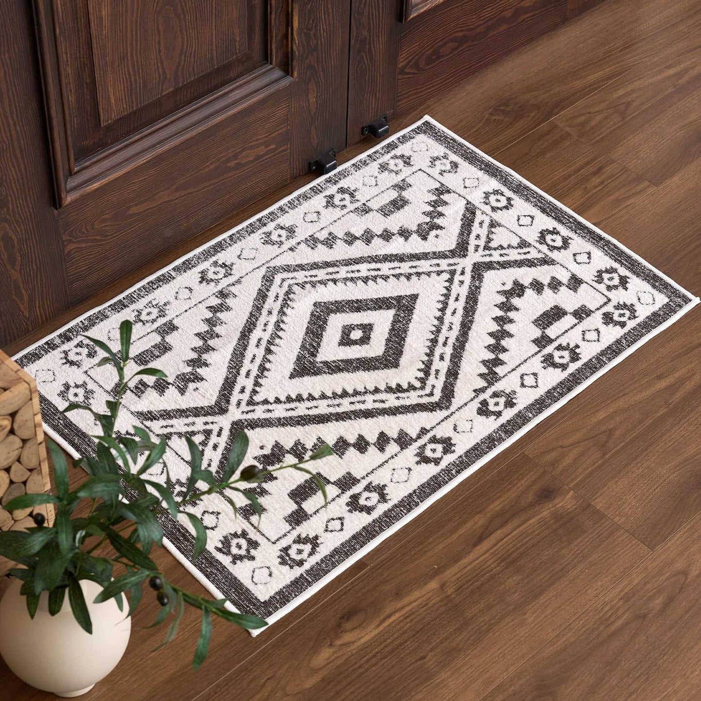 RAMEFILD Moroccan Washable Entryway Rug 2x3, Geometric Decorative Woven Area Rug, Non-Slip Boho Accent Soft Low-Pile Indoor Door Mat, Small Throw Rug for Bathroom Front Porch, Dark Brown/White