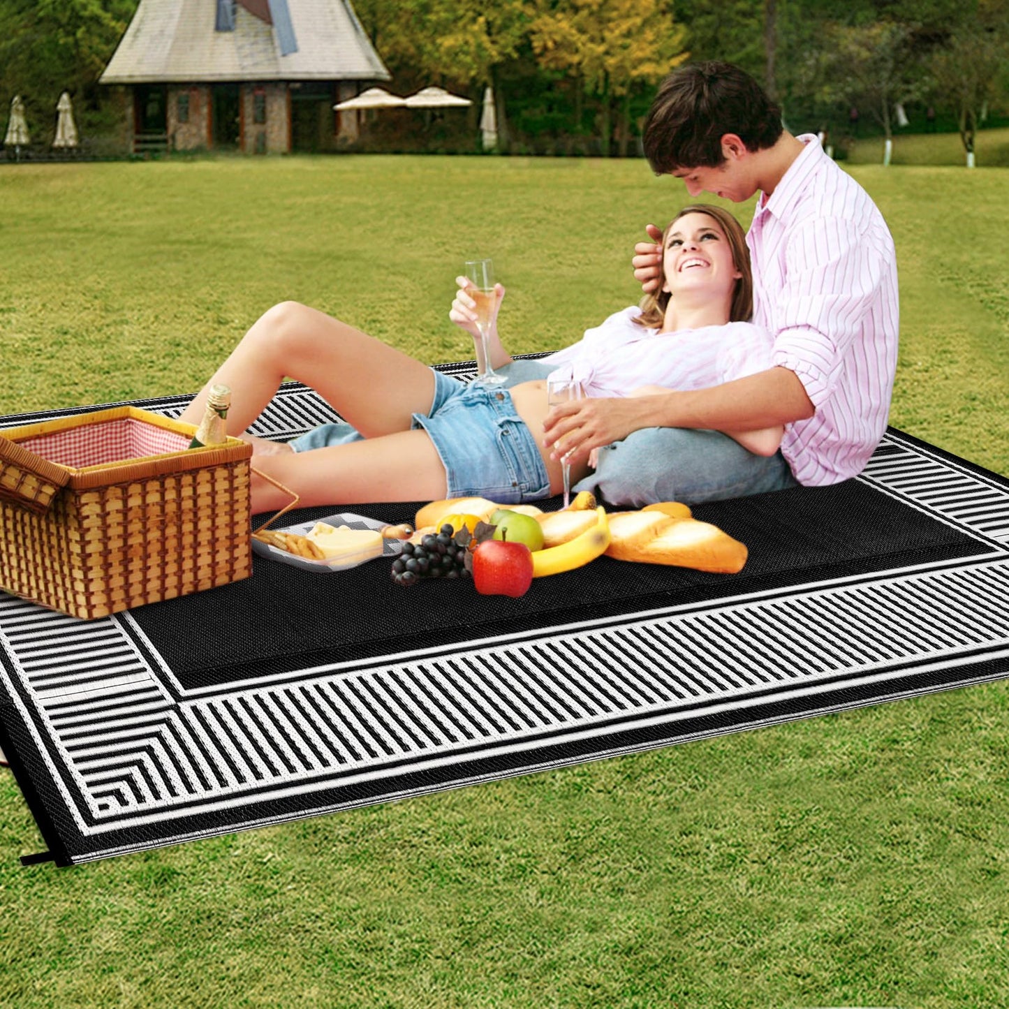 GAOMON Outdoor Patio Rug 8x10 Reversible Camping Mat, Stain-Resistant Plastic Straw Rug, Easy to Clean, Waterproof Indoor Outdoor Carpet for Porch, Deck, Balcony, Beach, GardenBorder-Black