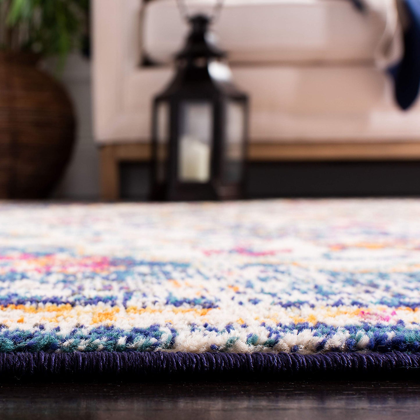 SAFAVIEH Area Rug 8x10 - Madison Collection - Large - Ivory & Orange, Boho Chic Medallion Distressed Design, Non-Shedding & Easy Cleaning, Ideal for Living Room, Bedroom, Dining Space (MAD447A)