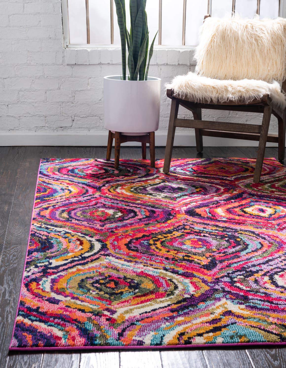 Unique Loom Estrella Collection Colorful, Abstract, Geometric, Gradient, Modern Area Rug (3' 3 x 5' 3 Rectangular, Multi/Pink)