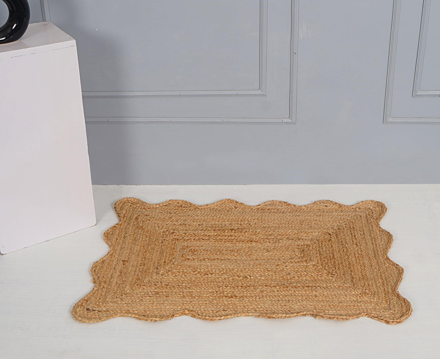 NAMASTE VINTAGE Natural Jute Area Rug, Scalloped Edge Rectangle, Handwoven Braided Design, Rustic Farmhouse Style, Indoor Floor Mat