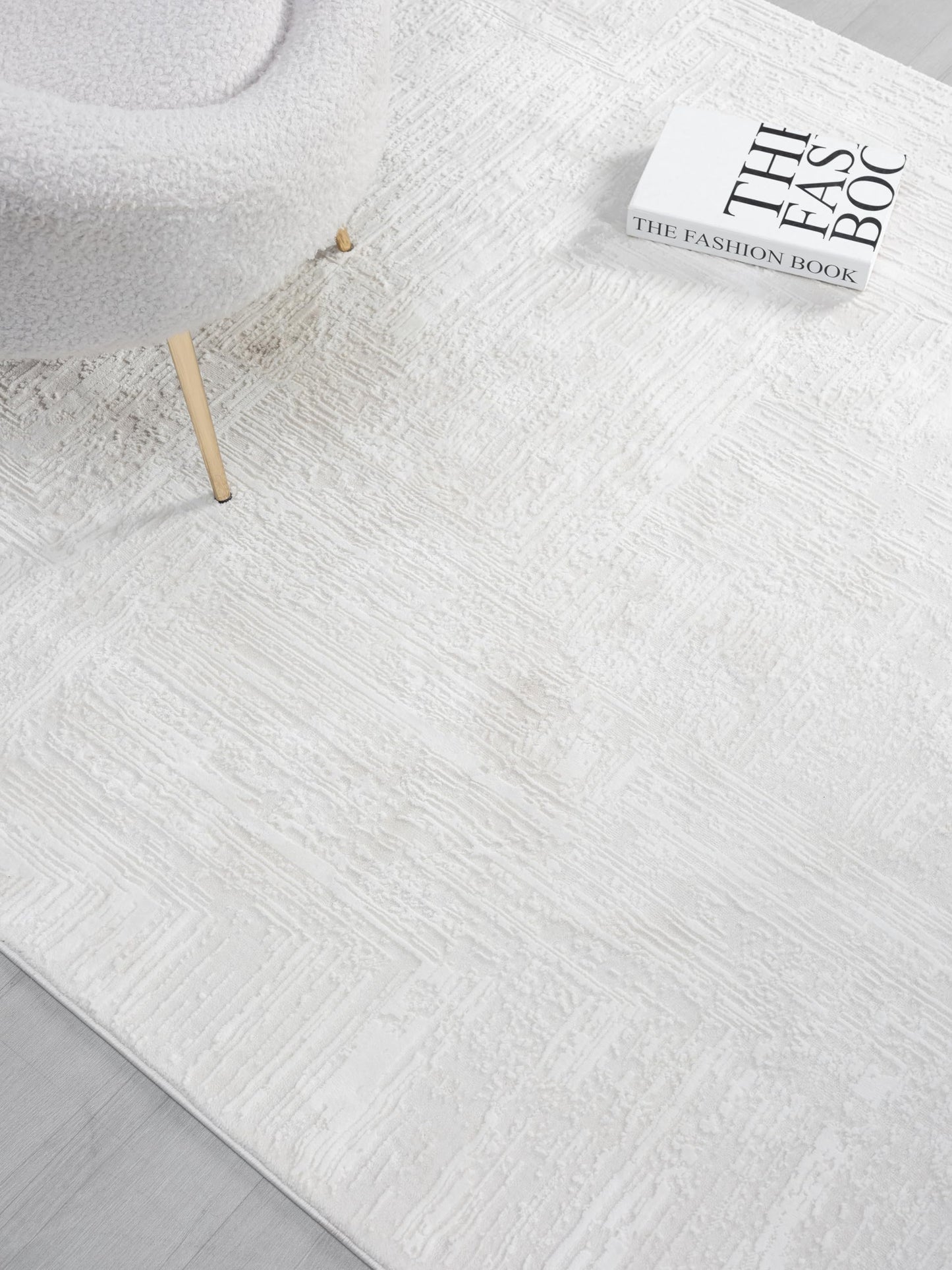 RUGGERRUGS Amy Modern Abstract Area Rug for Living Room, 5x7 Contemporary Textured Geometric Cream Neutral Rug, Stain Resistant Non-Shedding Carpet for Bedroom, Dining Room or Kitchen (5' x 7', Cream)