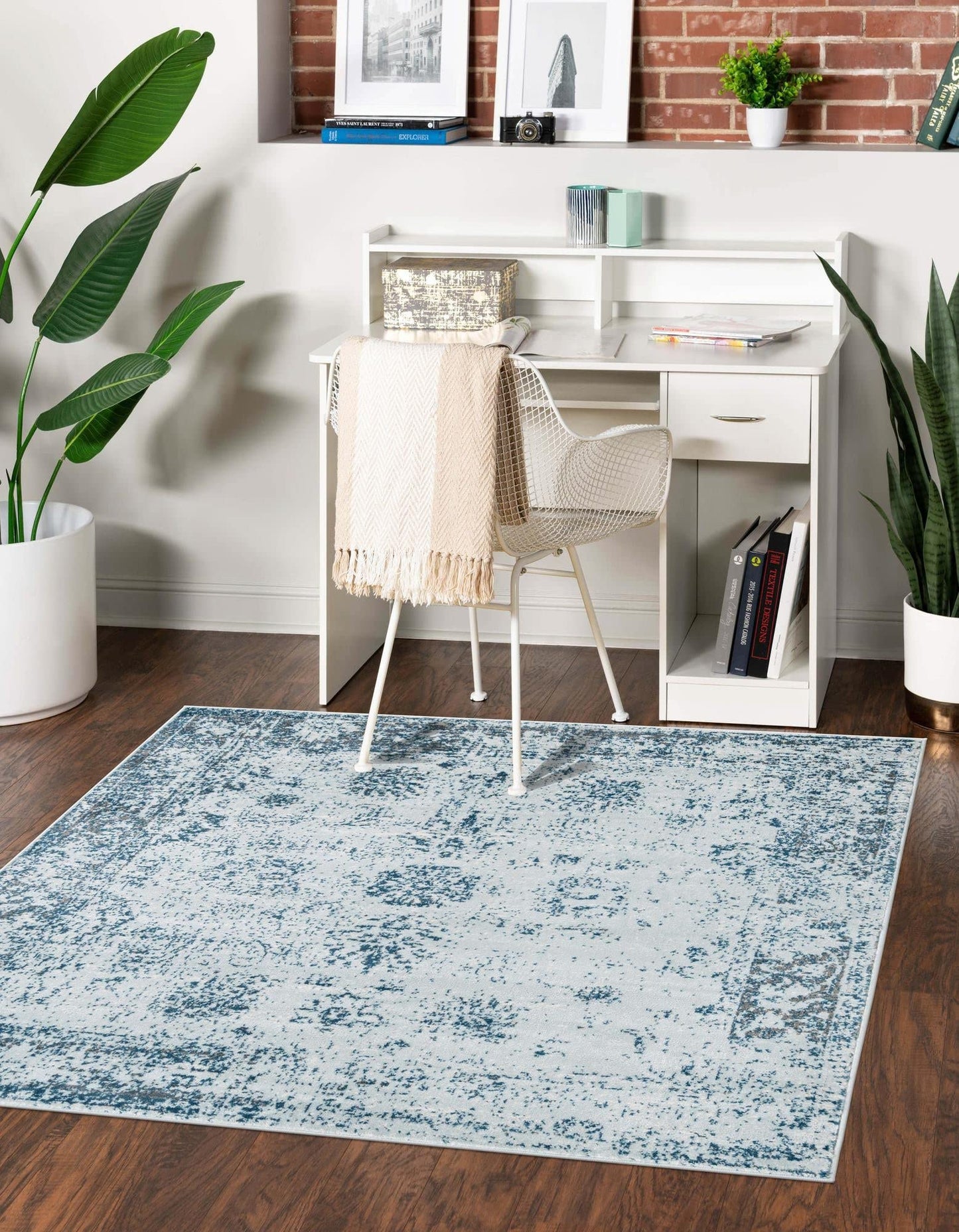 Rugs.com - Monte Carlo Rug – 8 Ft Square Light Blue Easy-Clean Rug – Distressed Medallion for Living Rooms, Bedrooms, and Dining Rooms