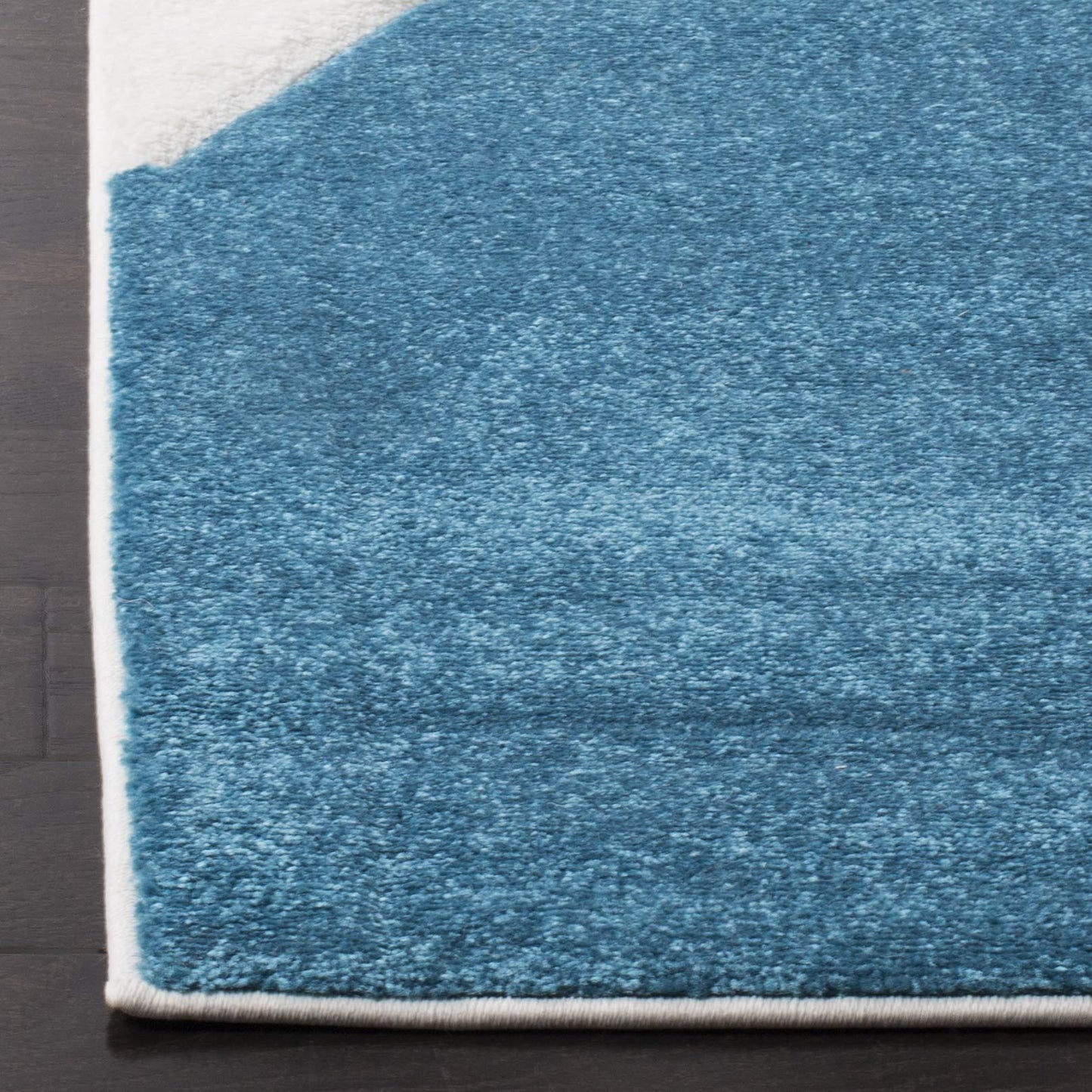 SAFAVIEH Hollywood Collection Accent Rug - 4' x 6', Peacock Blue & Fuchsia, Mid-Century Modern Design, Non-Shedding & Easy Care, Ideal for High Traffic Areas in Foyer, Living Room, Bedroom (HLW706C)